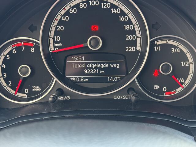 Volkswagen UP! 1.0 MPI 60pk BMT move up! Airco Elektr Spiegels DAB