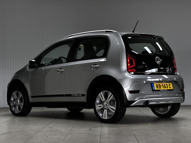 Volkswagen UP! 1.0 TSI BMT cross up! /DAB+! /Stoelverw. /Climat /Cruise /Elek. pakket /Bluetooth /Regensensor /16"LMV /PDC /Getint glas /LED Dagrijverl. /Mistlampen.
