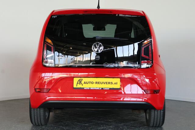 Volkswagen UP! 1.0 BMT up! beats / Clima / Cruisecontrol / Beats audio / BT