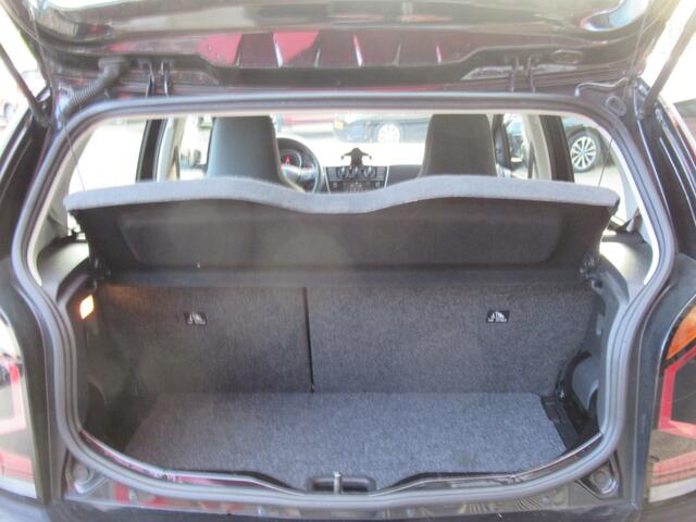 Volkswagen UP! 1.0 BMT move up! | Airco | Bluetooth | LED Dagrijverlichting | Incl. BOVAG Garantie | 5-Deurs |