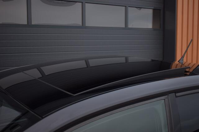 Volkswagen UP! GTI 1.0 TSI 116pk | Origineel NL | Pano | Beats | Camera