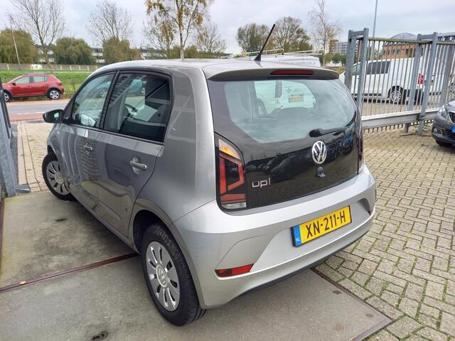 Volkswagen UP! 1.0 BMT move up! APP CONNECT - AIRCO - BLUETOOTH - NL AUTO - LED