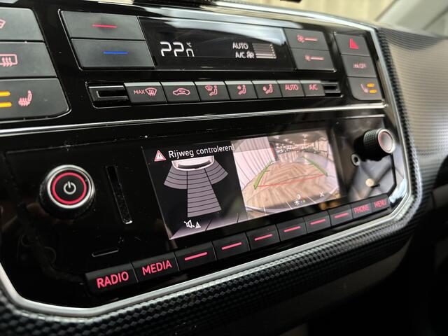 Volkswagen UP! e-Up! e-up! *Camera* / Stoelverwarming / Cruise Control / ECC Clima / PDC