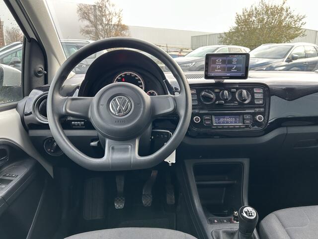 Volkswagen UP! BJR 2016 1.0 60 PK move up! BlueMotion CRUISE | AIRCO | PDC | GARMIN MULTIMEDIA | 5-DEURS