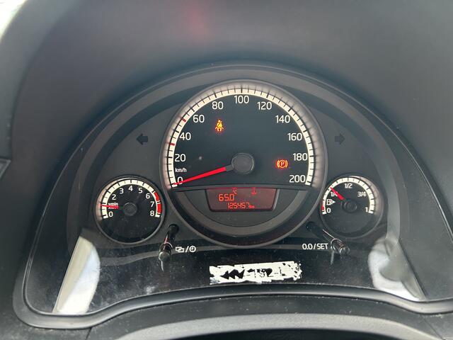 Volkswagen UP! BJR 2016 1.0 60 PK move up! BlueMotion CRUISE | AIRCO | PDC | GARMIN MULTIMEDIA | 5-DEURS