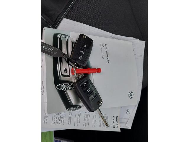 Volkswagen UP! 1.0 BMT move up! AIRCI | NL-auto | rijklaarprijs !!