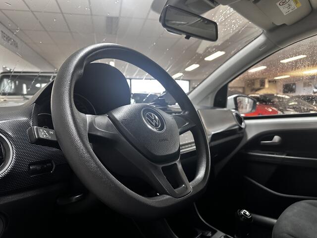Volkswagen UP! 1.0 BMT move up!/ Lane-Assist./ Maps+More/ Airco/ C.v. Afstand/ Elek. pakket/ Bluetooth/ Isofix/ AUX & USB/ LED Dagrijverl.