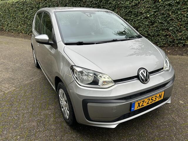 Volkswagen UP! 1.0 BMT move up!