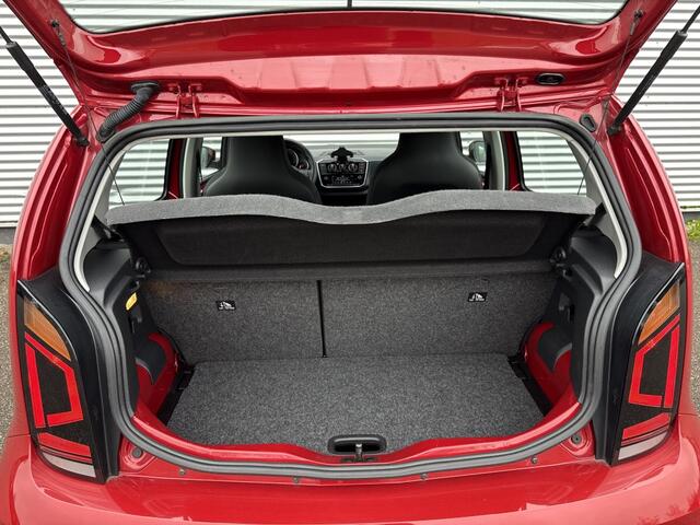 Volkswagen UP! 1.0 NAP BTW auto 5-deurs Airco 4-seasons bluetooth