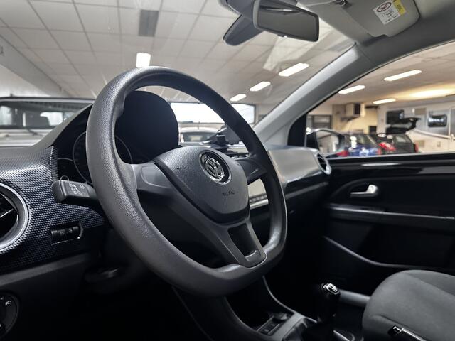 Volkswagen UP! 1.0 BMT move up!/ DEALER ONDERHOUDEN/ 5-DRS/ DAB+/ Maps+More/ Airco/ Elek.Pakket/ Bluetooth/ Isofix/ Metallic Lak/ C.V.Afstand/ LED Dagrijverl.