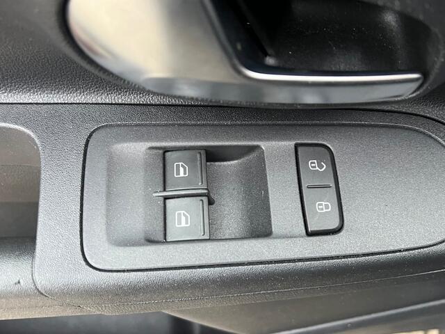 Volkswagen UP! 1.0 MOVE UP! BLUEM.