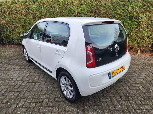 Volkswagen UP! 1.0 club, stoelverwarming, airco, 5 DRS.