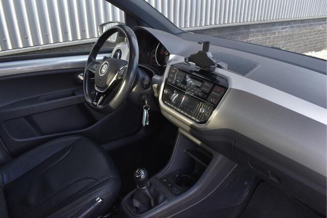 Volkswagen UP! 1.0 TSI BMT high up! 90PK, Leder, Stoelverwarming,17 inch, PDC, Multi-stuur, DAB