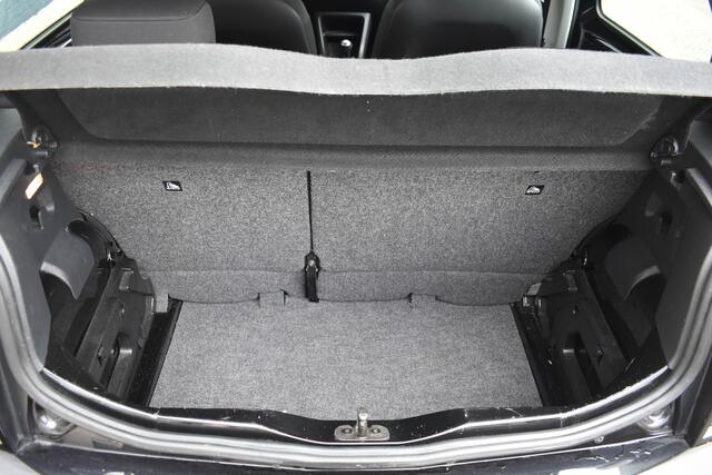 Volkswagen UP! 1.0 BMT move up! | 5-DRS | Airco | DAB | NL Auto | Bluetooth