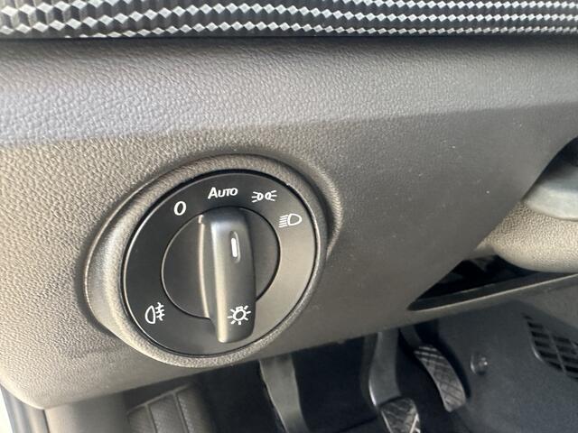 Volkswagen UP! 1.0 BMT move up!