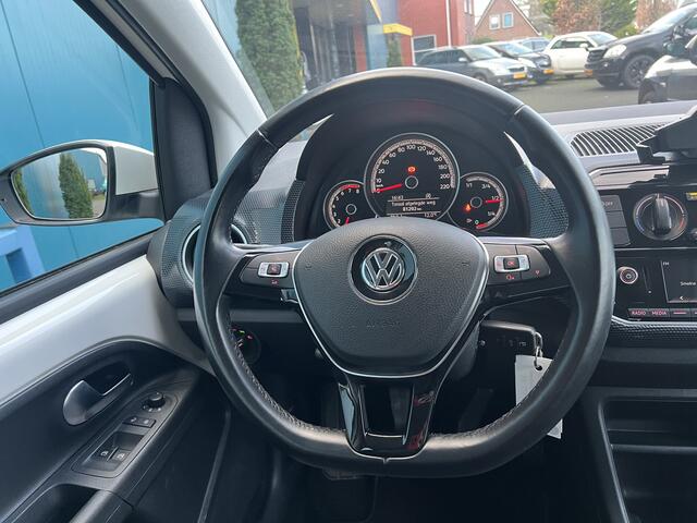 Volkswagen UP! 1.0 BMT move up! Executive Comfort| CRUISE | CAM | DAB | PDC | AC