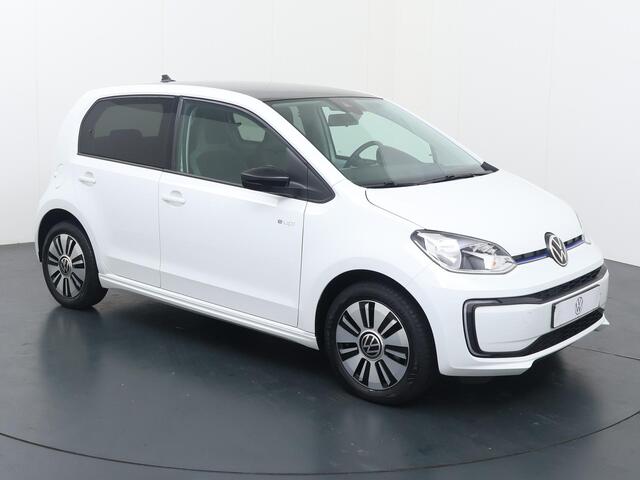 Volkswagen UP! e-Up! e-up! | 83 PK | SoH 90% | Climate control | Cruise control | Achteruitrijcamera |
