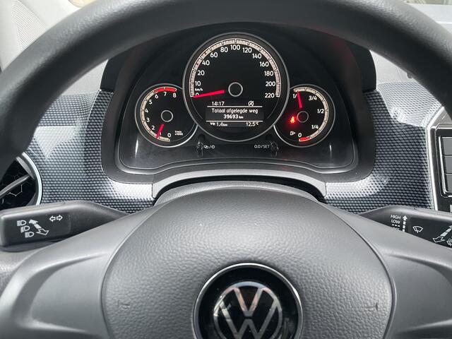 Volkswagen UP! 1.0 Airco - Alarm klasse 1 - Bluetooth - Elektrische ramen voor - Radio - Rijstrooksensor - Start/stop systeem - Centrale deurvergrendeling met afstandsbediening
