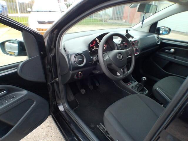 Volkswagen UP! 1.0 BMT move up!