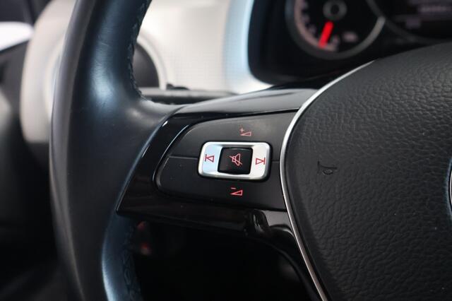 Volkswagen UP! 1.0 high up! | Cruise Control | Stoelverwarming | PDC