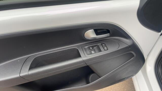 Volkswagen UP! 1.0 cruise, electr pakket