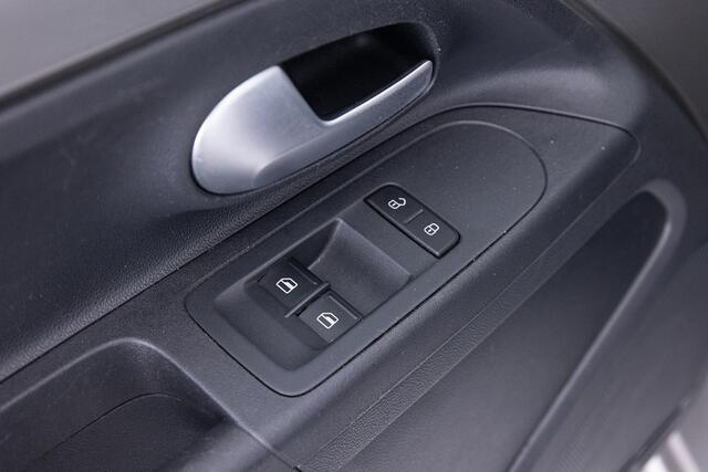 Volkswagen UP! 1.0 EcoFuel move up! 5-drs *AARDGAS*? 1e Eigenaar