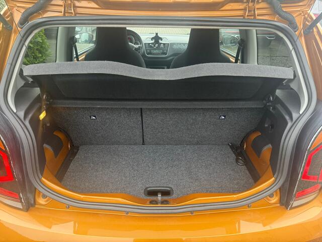Volkswagen UP! 1.0 BMT Sound up! panorama, cruise, stoelverw, airco