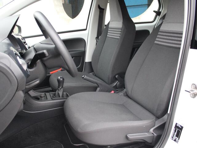 Volkswagen UP! 1.0 BMT move up! | AIRCO |