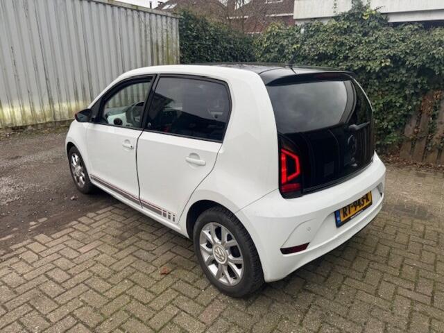 Volkswagen UP! 1.0 BMT UP! BEATS