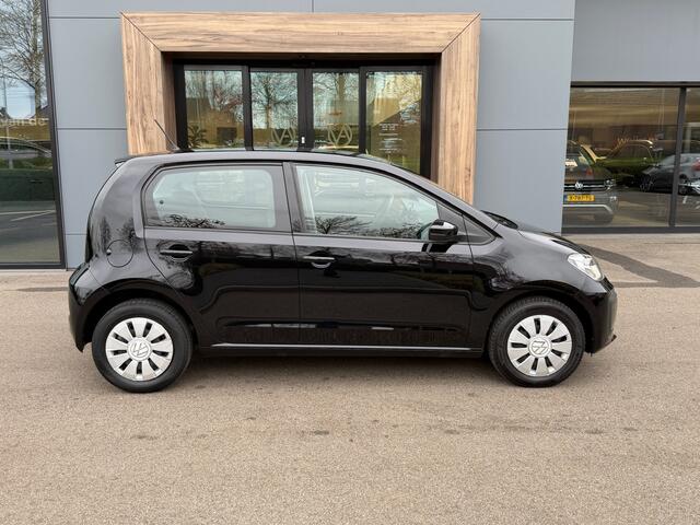 Volkswagen UP! 1.0 5-deurs | Camera | Cruise | Airco | Bluetooth | PDC | Rijklaar incl. 1 jaar Bovag garantie