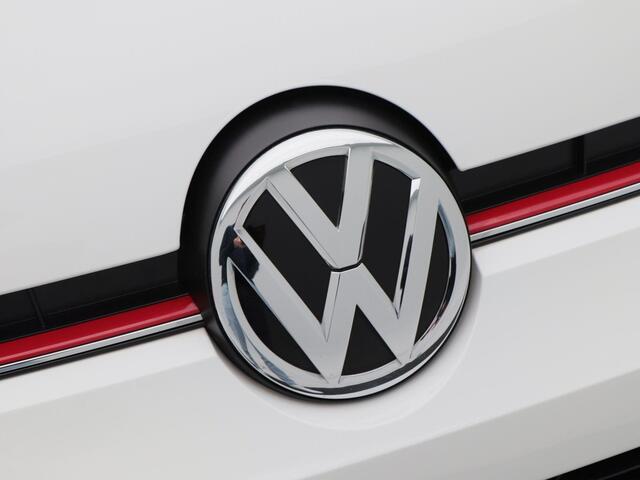 Volkswagen UP! 1.0 TSi GTi 115 Pk | Panoramadak | Sportstoelen | Stoelverwarming | LED-verlichting | Privacy Glass | Bluetooth | Lederen Sportstuur | 17 Inch |66.659 Km!