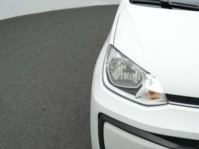 Volkswagen UP! 1.0 65 pk | Achteruitrijcamera | Navigatie via App | Cruise Control