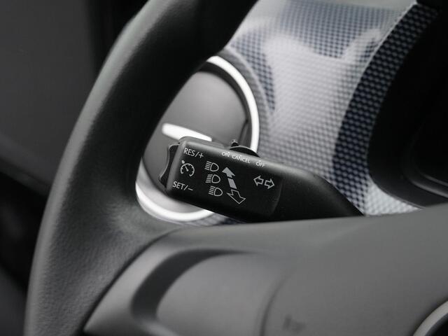 Volkswagen UP! 1.0 65 pk | Achteruitrijcamera | Navigatie via App | Cruise Control