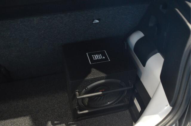 Volkswagen UP! 1.0 BMT move up! Edition JBL Sound airco 17 inch !!