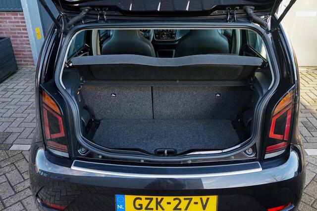 Volkswagen UP! 1.0 BMT move up!