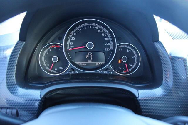 Volkswagen UP! 1.0 AIRCO 5 DRS, 39DKM, BTW