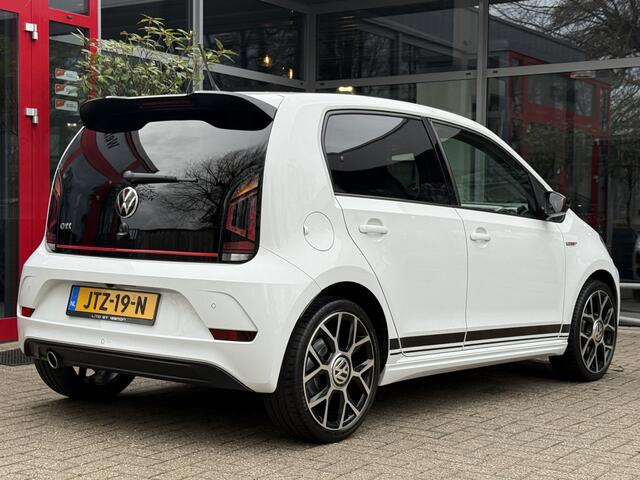 Volkswagen UP! 1.0 TSI 116PK GTI *!* NAVI/ CRUISE/ CAMERA/ 17 INCH/ STOELVERWARMING *!*
