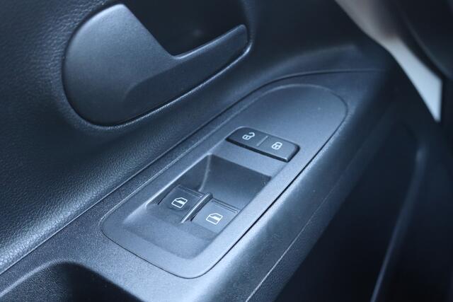 Volkswagen UP! 1.0 BMT take up! NL- Auto!! Stoelverw I Radio