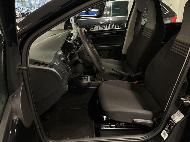 Volkswagen UP! 1.0 65pk · Airco · DAB · Telefoondock · Bluetooth · Garantie t/m 25-07-2027 of 100.000km