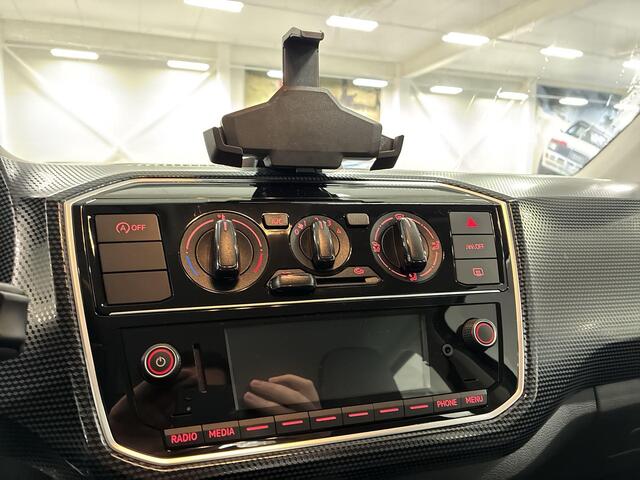 Volkswagen UP! 1.0 65pk · Airco · DAB · Telefoondock · Bluetooth · Garantie t/m 25-07-2027 of 100.000km