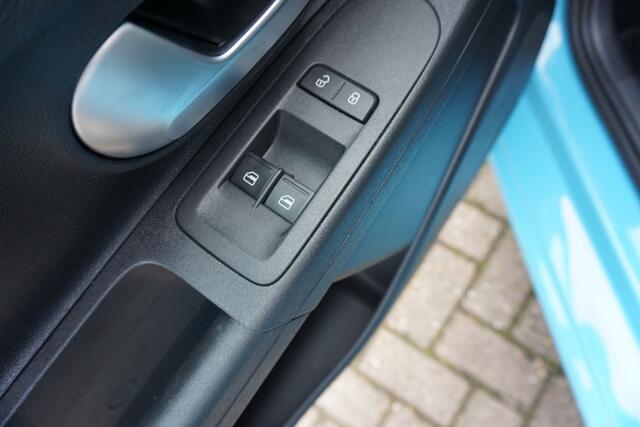 Volkswagen UP! e-Up! e-up! Trekhaak | Camera | ECC *All in prijs*