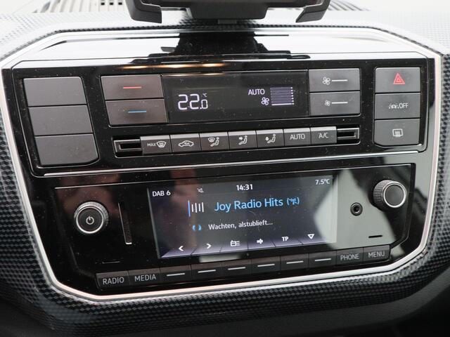 Volkswagen UP! e-Up! e-up! | Navigatiesysteem | Achteruitrijcamera | Cruise Control | ECC | 5-Deurs | 60.906 Km