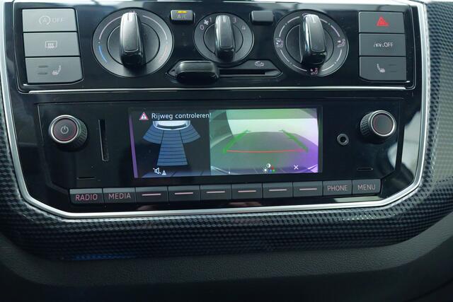 Volkswagen UP! 1.0 Move | Camera | Stoelverwarming | Cruise