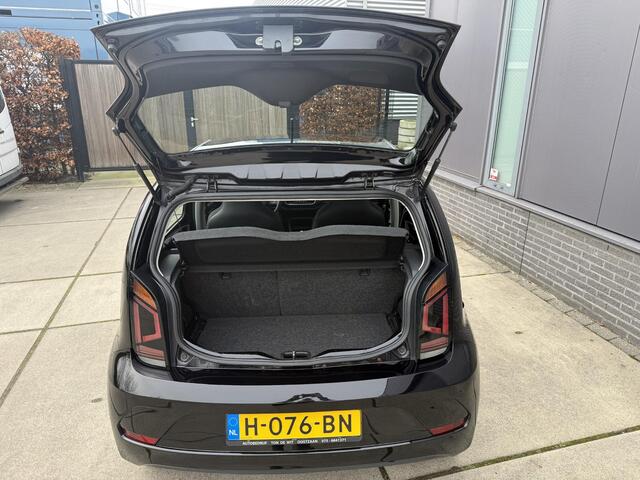 Volkswagen UP! 1.0 BMT move up!