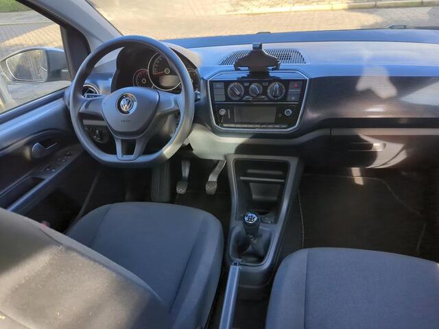 Volkswagen UP! 1.0 BMT move up! | 22.500km! | Binnenkort beschikbaar |