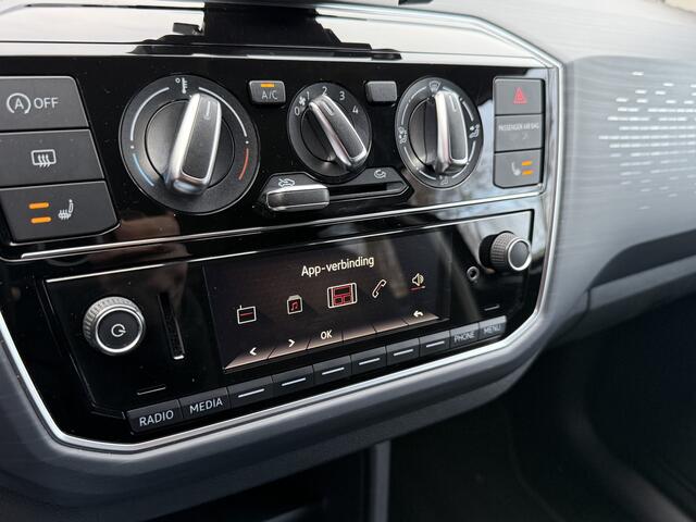 Volkswagen UP! 1.0 TSI 90PK *!* HIGH UP *!* NAVI/ 16 INCH/ BEATS/ STOELVERWARMING/ PRIVACY GLAS *!*