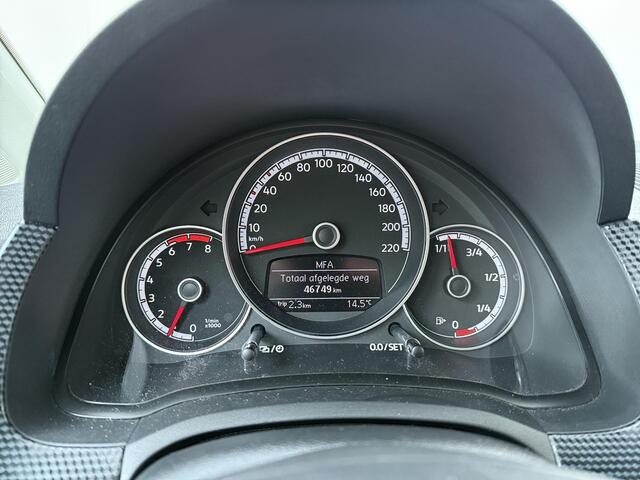 Volkswagen UP! 1.0 | 65 PK | DAB radio |