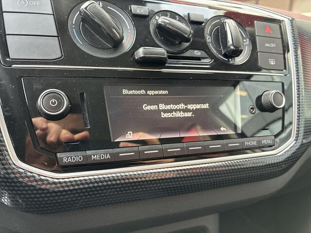 Volkswagen UP! 1.0 65pk · Airco · DAB · Lane Assist · Licht & Zicht Pakket · Bluetooth Telefoonverbinding · Garantie t/m 24-05-2027 of 100.000km