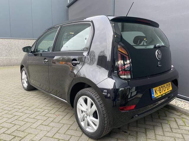 Volkswagen UP! 1.0 BMT move up! Airco - Alarm klasse 1 - Bluetooth - Licht metalen velgen 15 inch - Radio - Hill hold functie - Regensensor - Start/stop systeem - Bandenspanningscontrole systeem