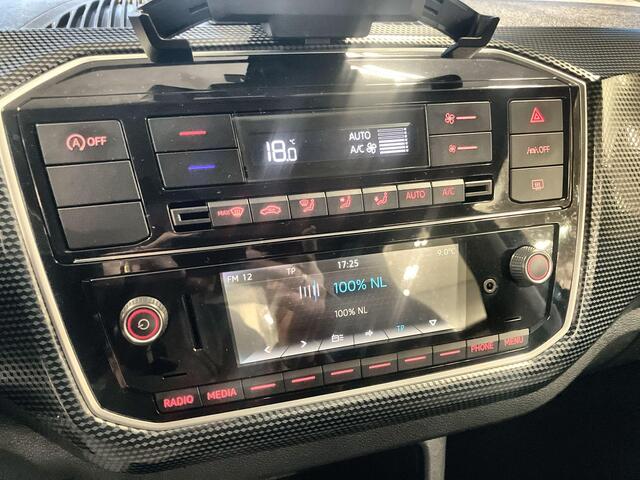 Volkswagen UP! 1.0 60pk · Camera · Cruise Control · P-Sensoren · DAB · Climatronic · 14'' Inch ·